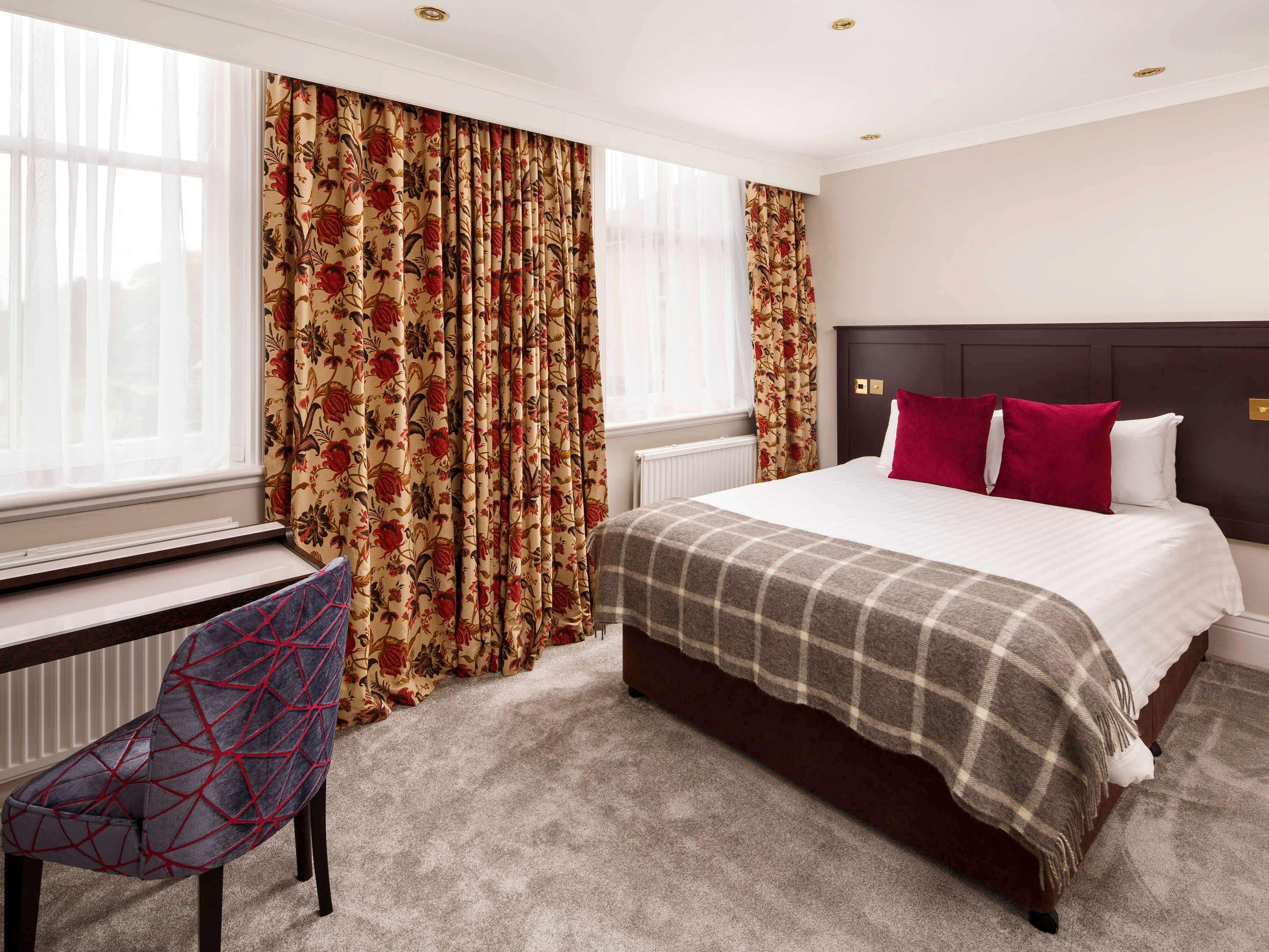 Mercure Burton Upon Trent, Newton Park Exteriör bild